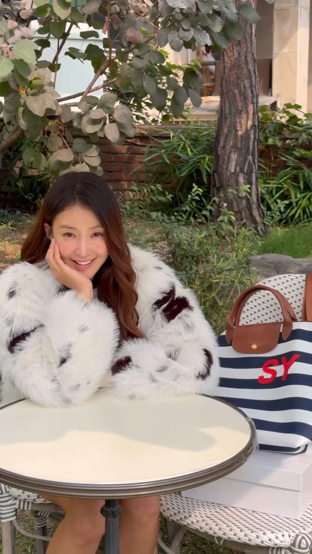 leesiyoung38 게시물 이미지: 짐이 조금 많은 날엔 이 가방으로 충분해요😉👜
롱샴 르 플리아쥬의 커스터마이징 백,...