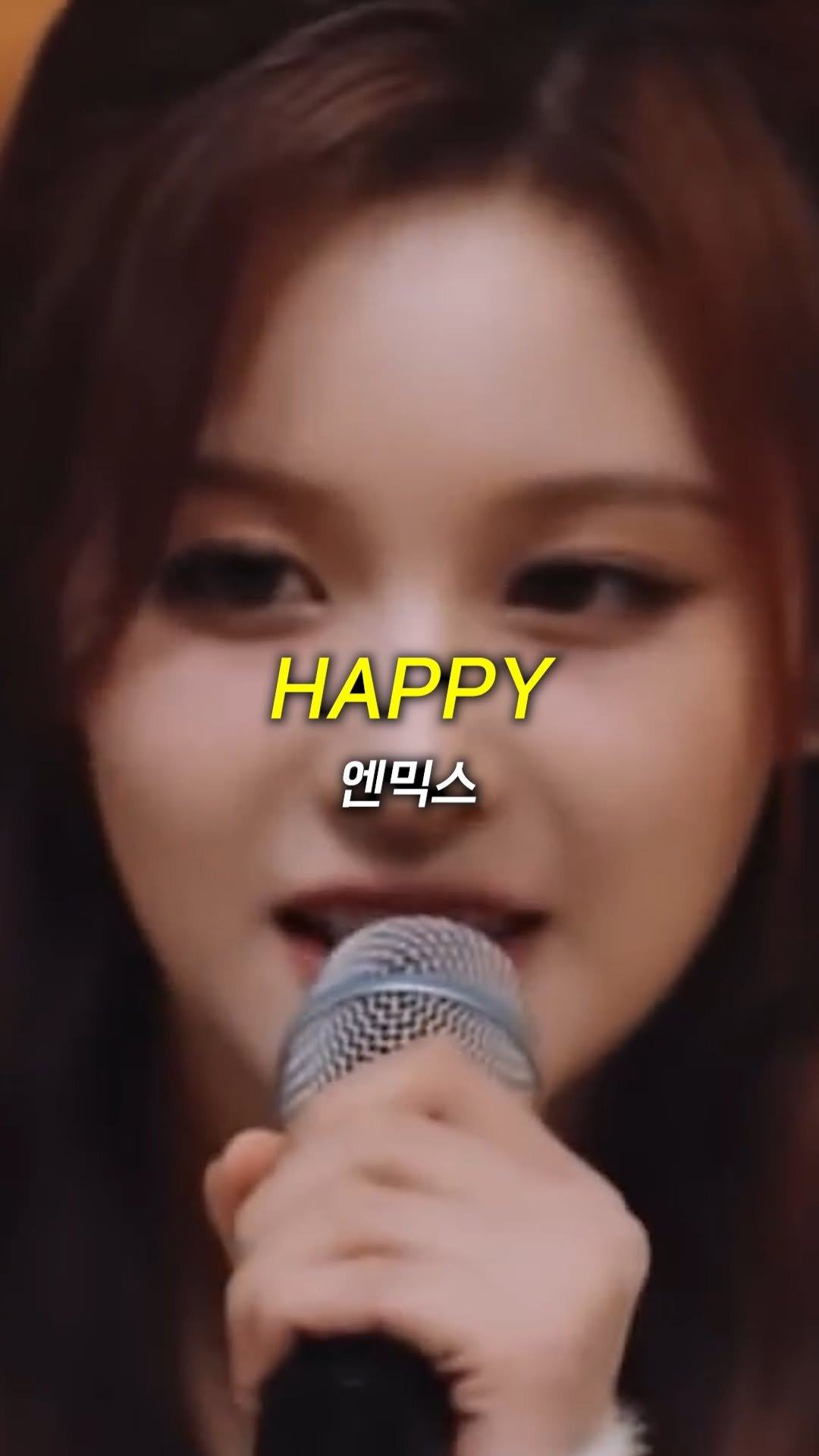 legend_s0ng 게시물 이미지: 노래 부르는 것 자체를 굉장히 즐기는 거 같아서 내가 다 행복해지는 영상

🎶...