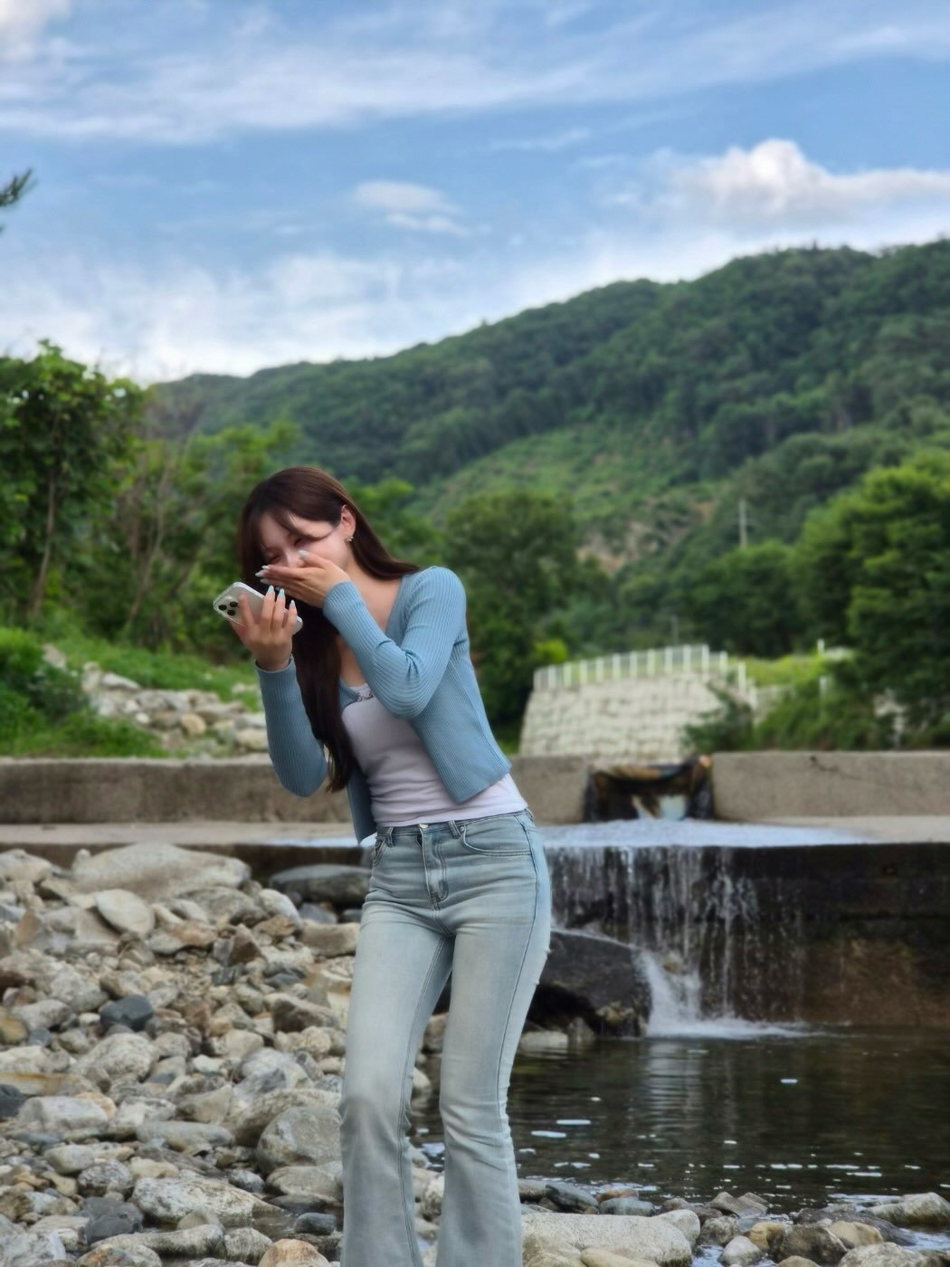 lemounn__ 게시물 이미지: 진짜 진짜 재밌었던 내 인생 첫 캠핑 🏕️⛰️🪵
이렇게 재밌는거 나 왜 처음 해봤어...