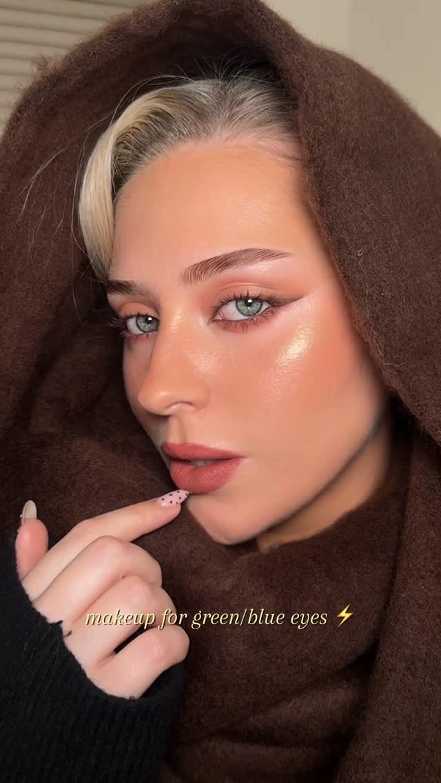 lenkalul 게시물 이미지: ad. makeup for girls with green or blue eyes...