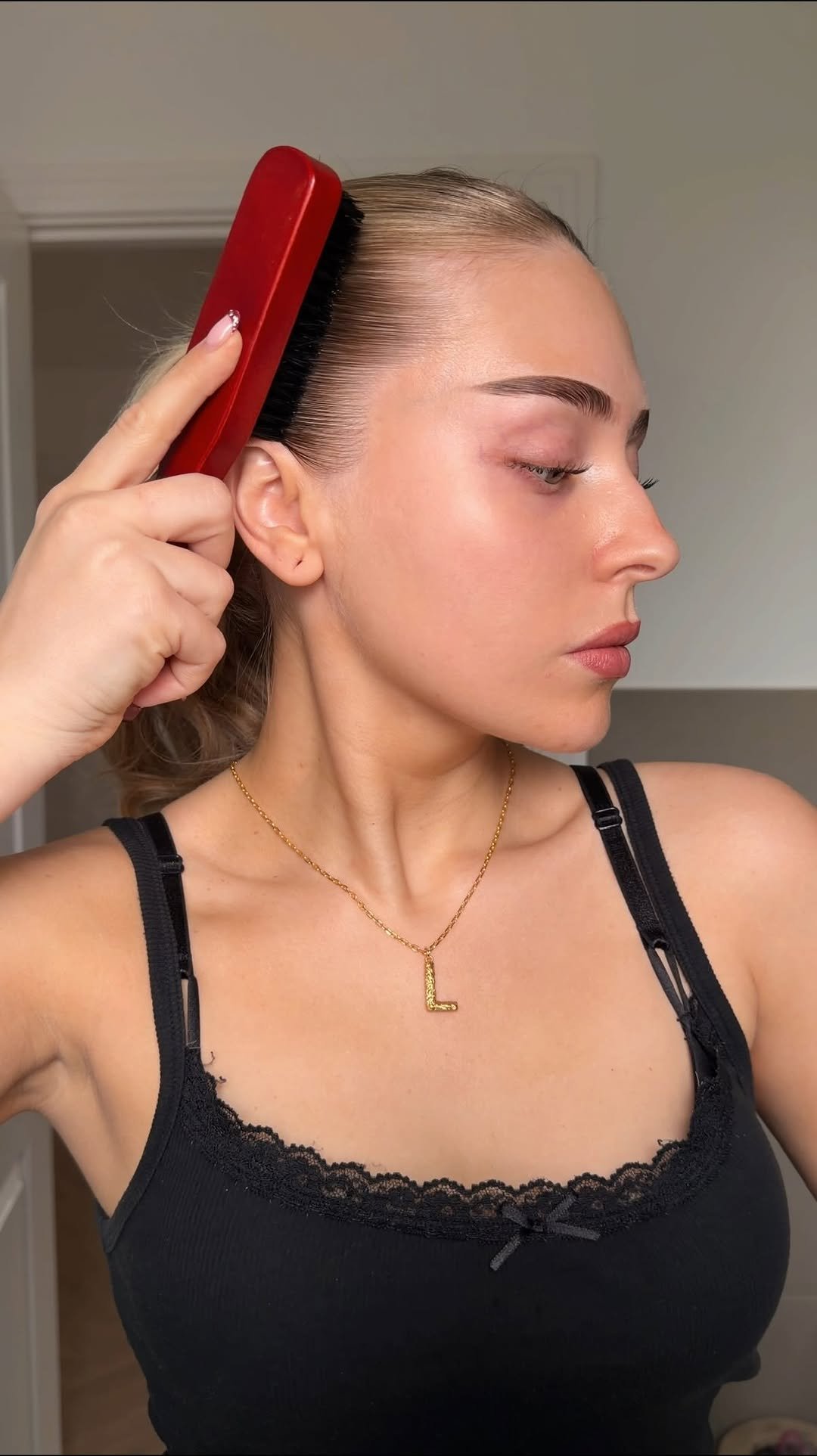 lenkalul 게시물 이미지: ad. bronzed + glassy routine 🧸⭐️✨🥥 hair, skin...
