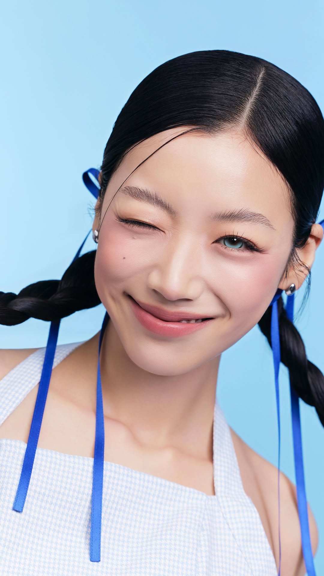 lensme_official 게시물 이미지: #NEW
𝗥𝗘𝗟𝗘𝗔𝗦𝗘 𝗗-𝟮

출시 전부터 문의 폭주 🔥
눈빛을 특별한 무드로...