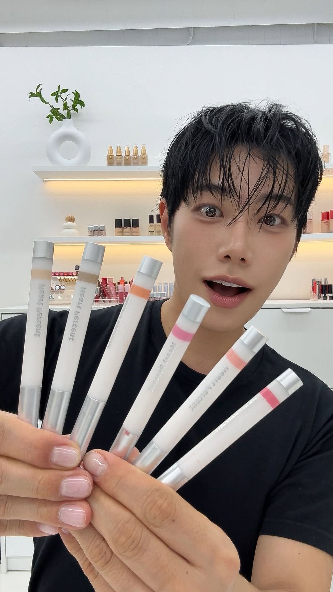 leojmakeup 게시물 이미지: #광고 지속력 좋은 “립 펜슬” 골라왔습니다❤️🔥
립펜슬의 원조 하트퍼센트...