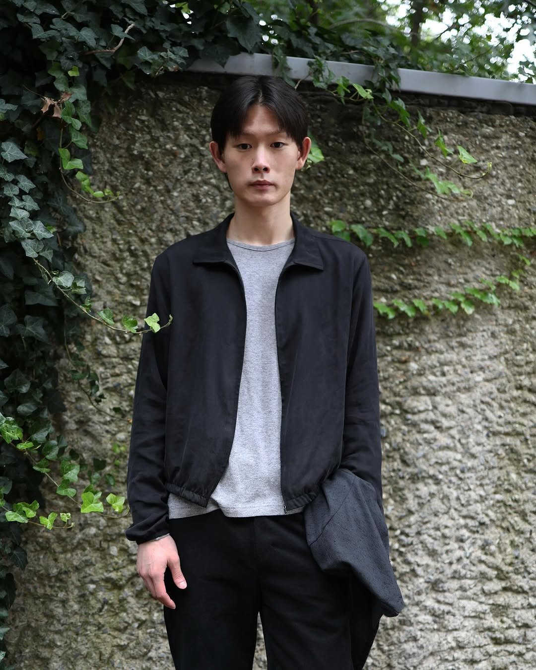 Photo by LES on October 16, 2025. May be an image of duffle coat, overcoat, blazer and text.