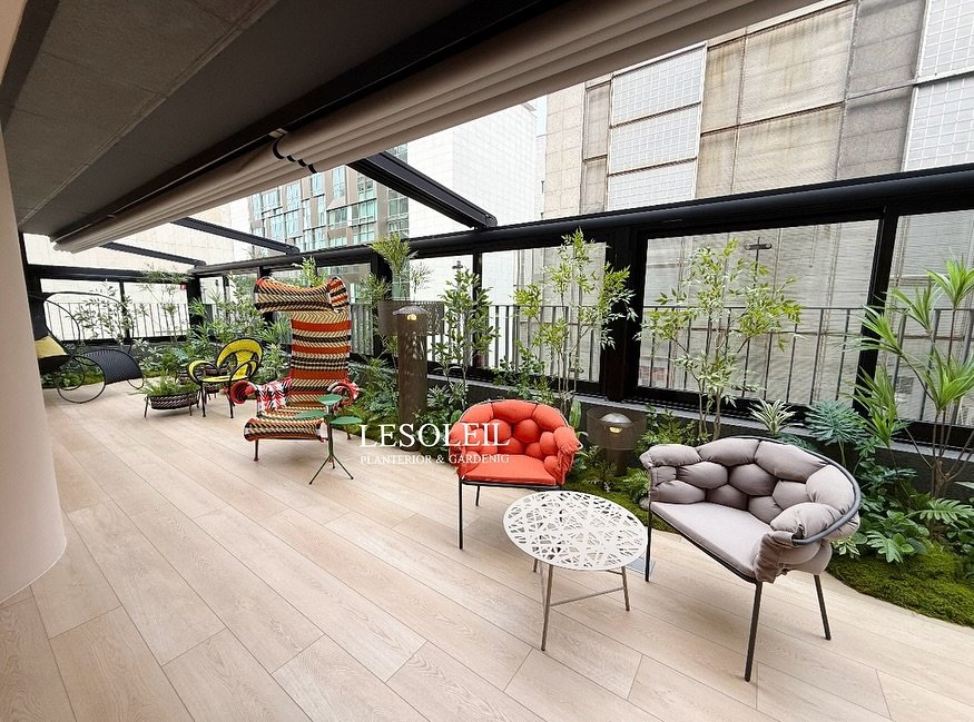 Photo shared by KPEA ㅣ 한국플랜테리어전문가협회 on September 11, 2025 tagging @lesoleilflower, and @disamobili_official. May be an image of indoors and text.