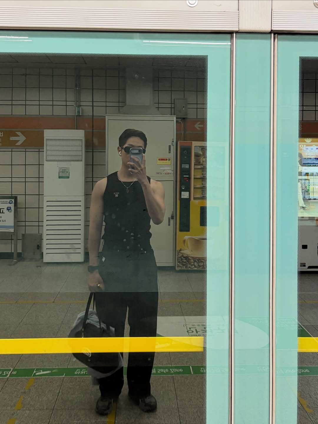 lets_ryun 게시물 이미지: 26.05.30

Whenever we’re together, it’s a wild...
