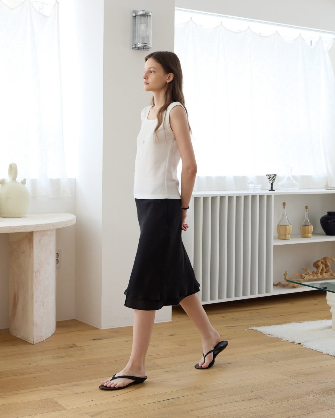 lienlier 게시물 이미지: Summer Uniform.

가볍게, 그리고 오래.

매일의 여름을...