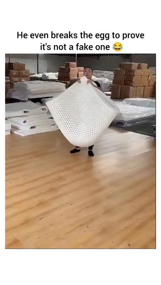 lifeimprovement 게시물 이미지: A bed that keeps a balance rod upright and...