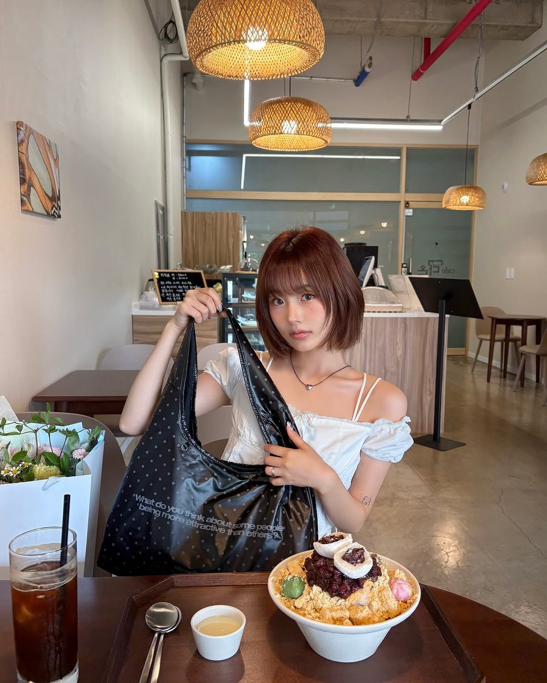 Photo shared by 리향 on July 01, 2025 tagging @oddstudio_crew, and @oddstudio_official. May be an image of 1 person and text.