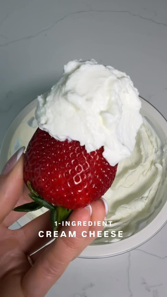 lilsipper 게시물 이미지: @lilsipper YOGURT CREAM CHEESE vs REGULAR...