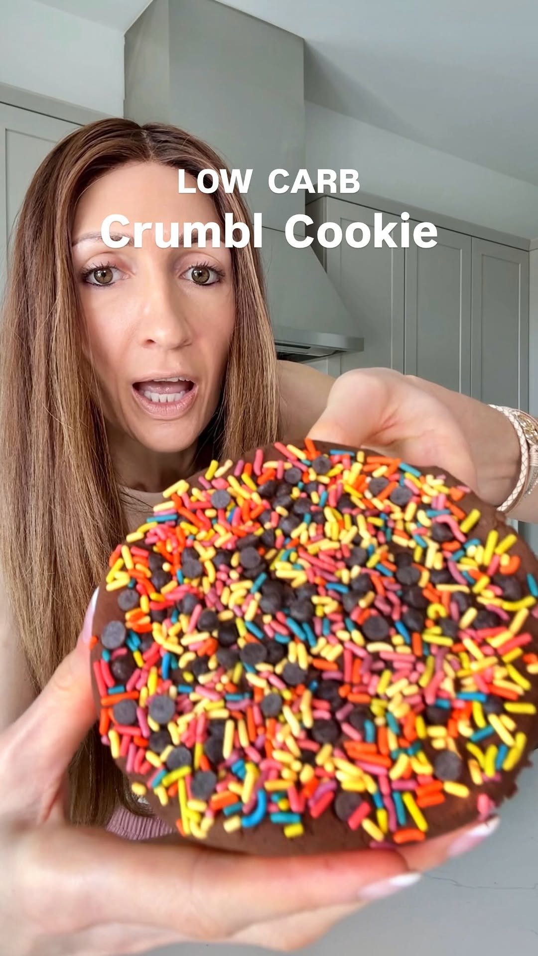 lilsipper 게시물 이미지: @lilsipper 3-INGREDIENT NO BAKE COOKIE with...