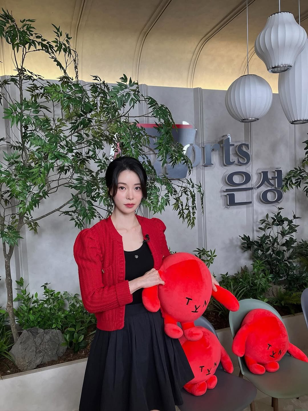 Photo shared by 임지 on November 04, 2025 tagging @tvn_drama. May be an image of text that says 'orts 운성 I'.