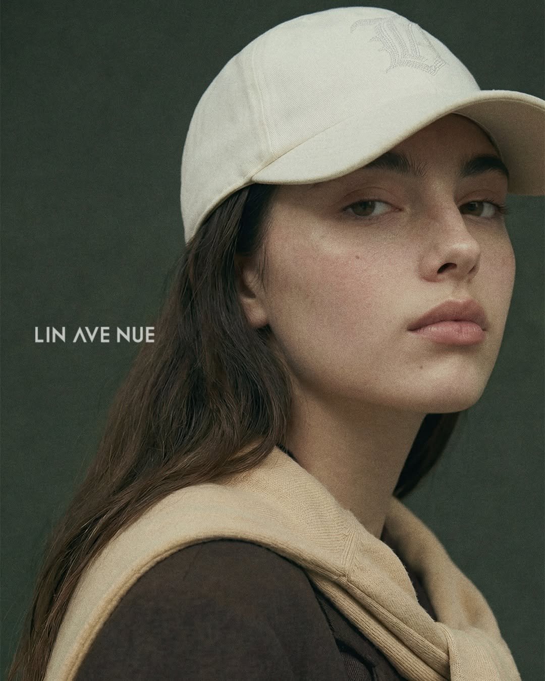 lin.ave.nue 게시물 이미지: 2026 January NEW LA LOGO New Collection - Sand...