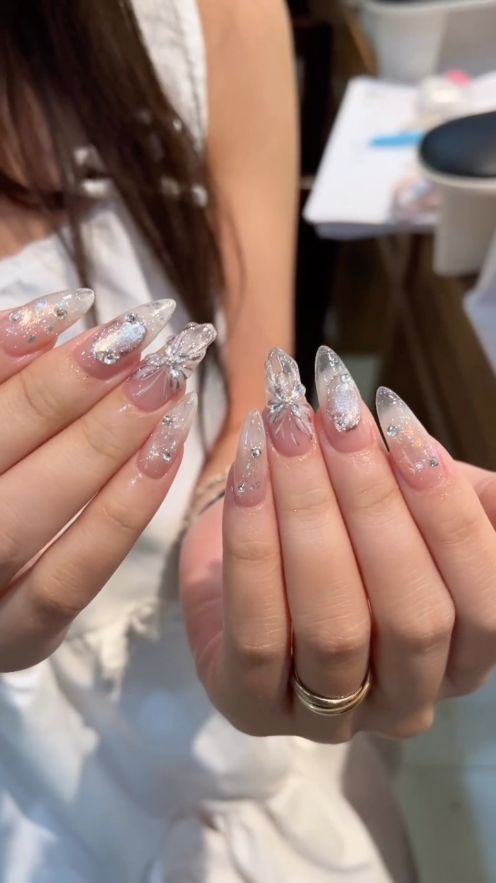 lina.beautyroom 게시물 이미지: Style này siu sang cho chị em dịp tiệc đặc...