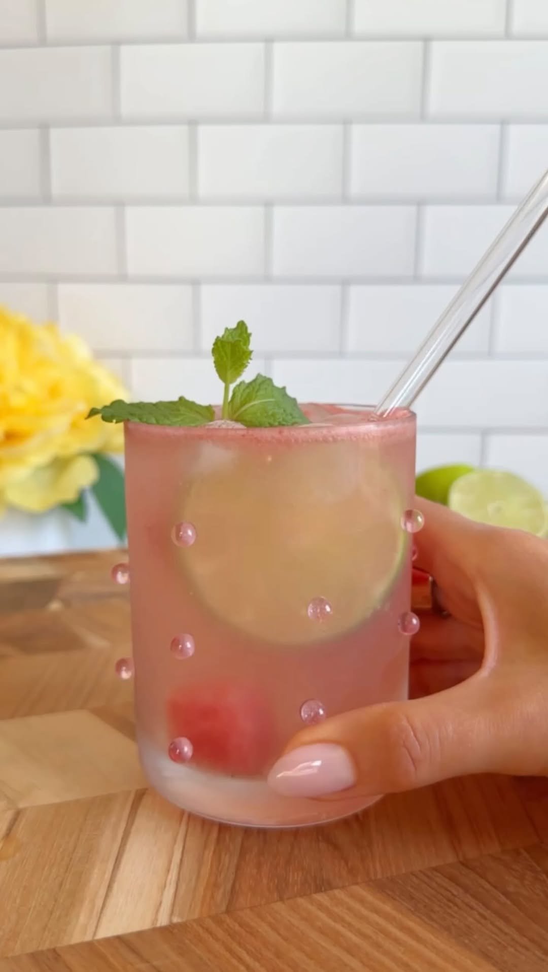 lindsay.keosayian 게시물 이미지: instant mood booster 🍉🧊☀️ 

You’ll...