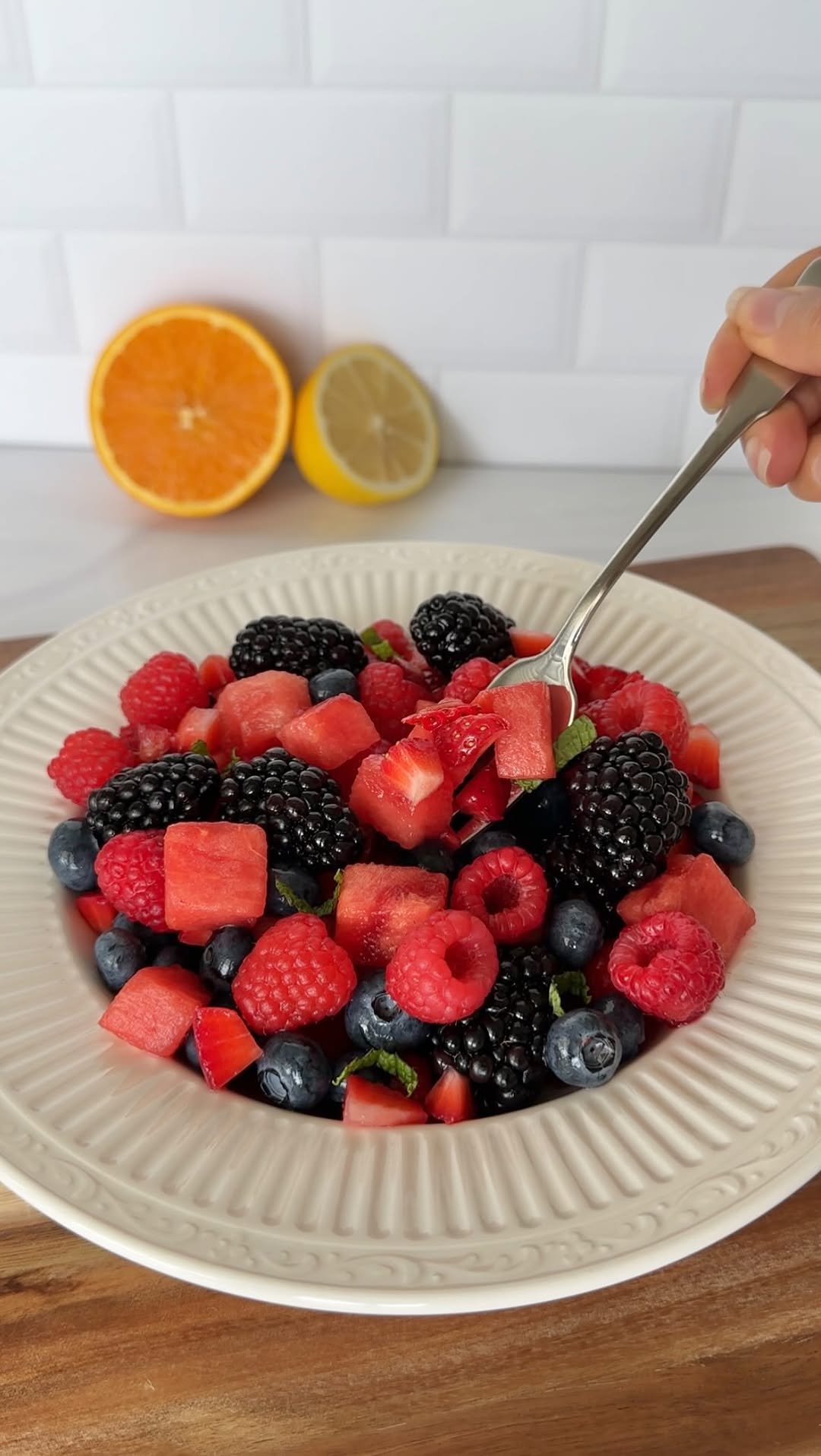 lindsay.keosayian 게시물 이미지: probably this 🍭🍓🍉🫐

Add your favorite fruit to...