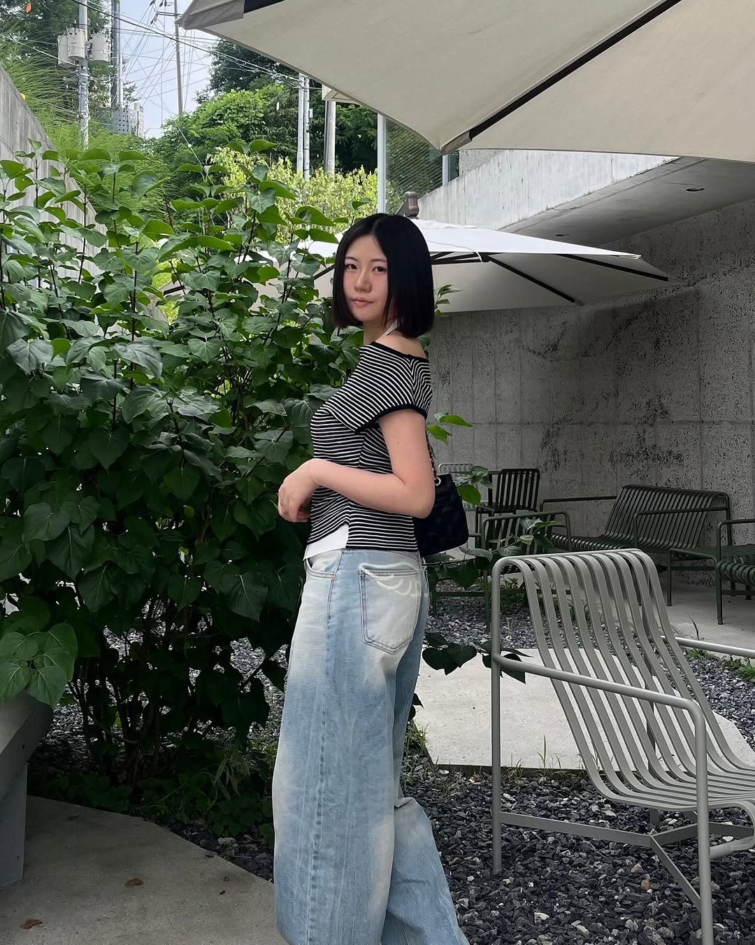 Photo by 라인라인ㅣ세이 | 부츠컷맛집  /스트레이트 체형코디 on July 03, 2025.