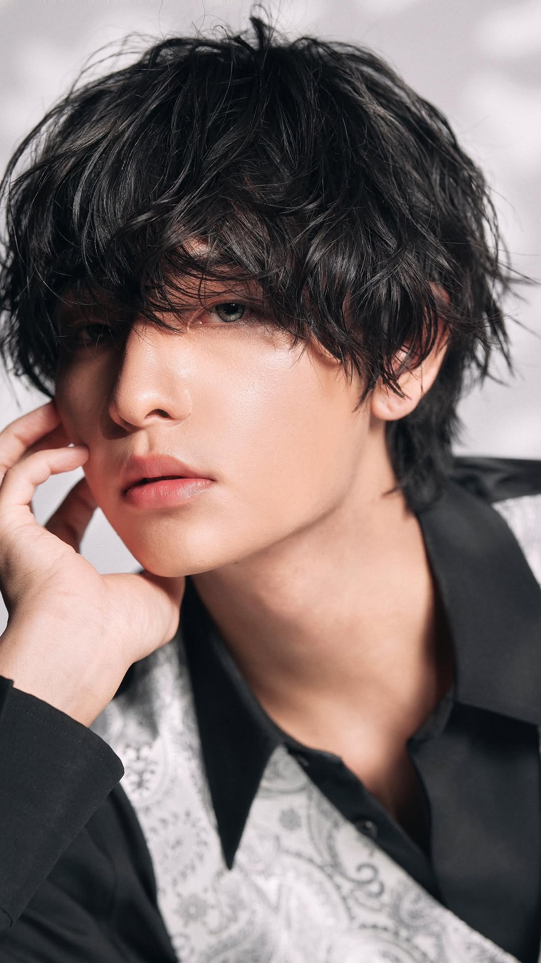 lipps_hiratamika 게시물 이미지: no1 or NO2 or no3??
ヘアメイクで変わる印象の違い✨
#menshair...