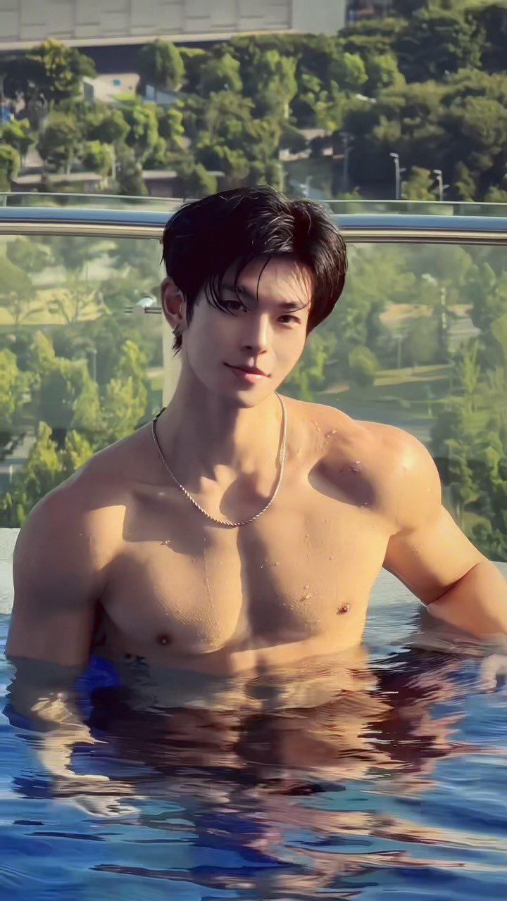 lisiqi_li47 게시물 이미지: 🌊🌊🌊