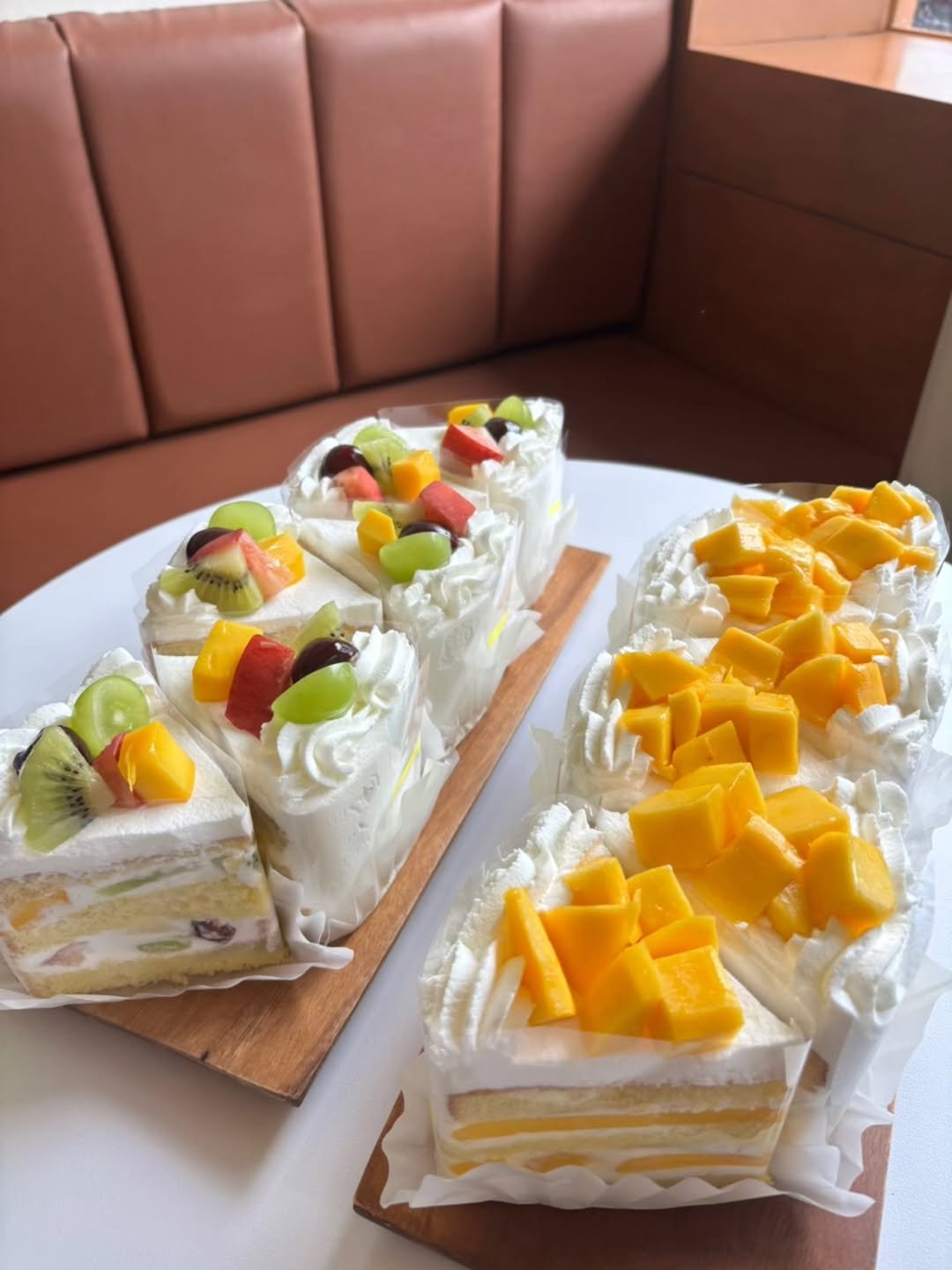 Photo by Littlemoresweet on July 17, 2025. May be an image of fruit and chiffon cake.