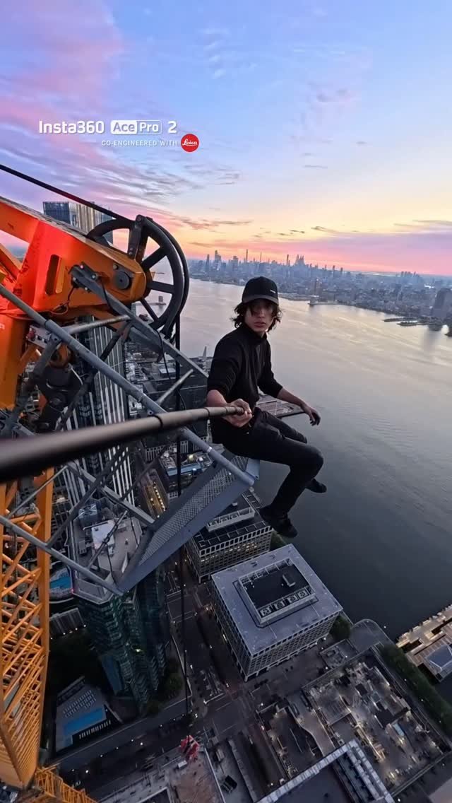 livejn 게시물 이미지: Pretty Girls and Pink Sunsets pt. 2
@insta360...