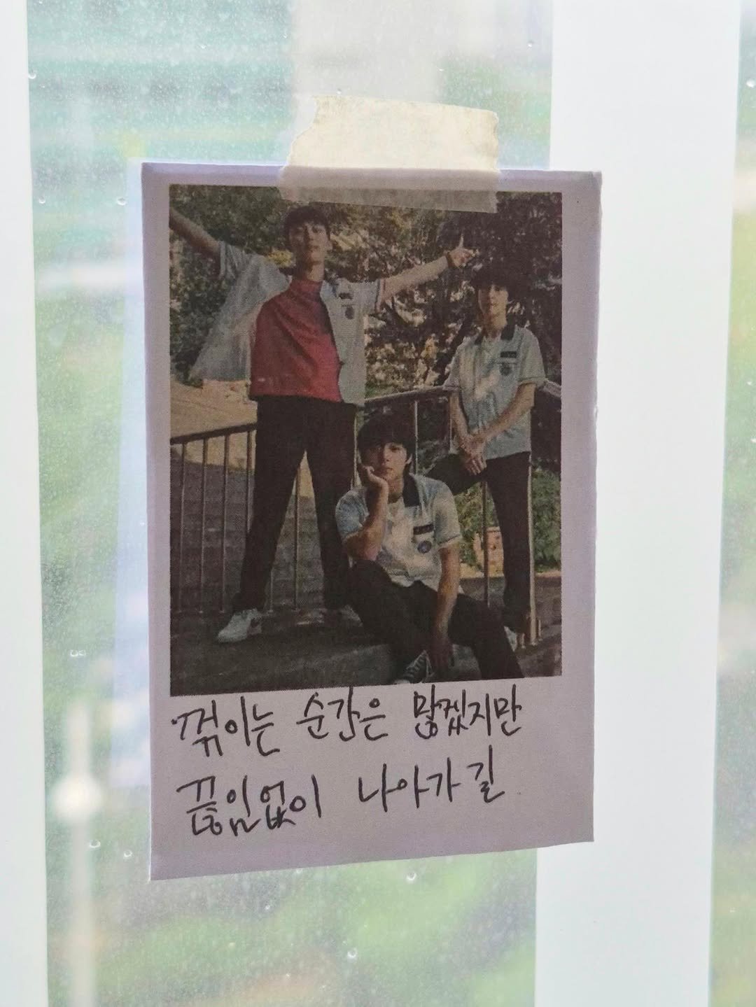 ljiunnn 게시물 이미지: 에프원 경기를 즐겨봅니다. 한 경기에서는 매번 하위권에 있던 선수가 상위권으로 치고...