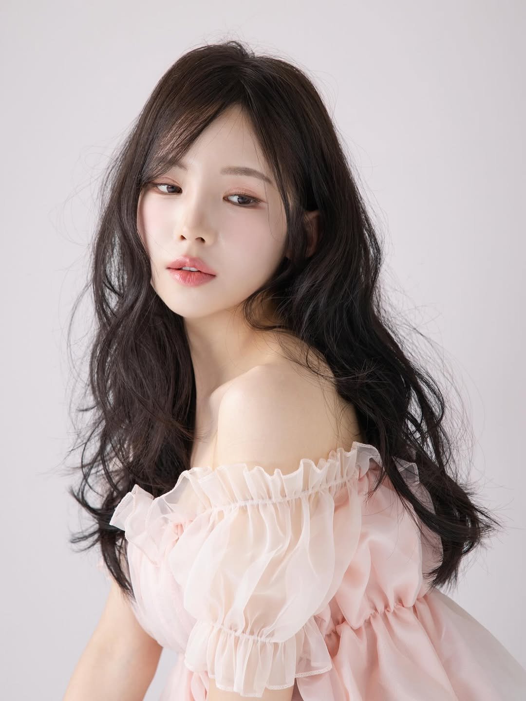 lkmforetgarden_jini 게시물 이미지: 드디어 공개된 🍒🤎

꾸민 듯 안 꾸민 듯,
가장 오래 질리지 않는 내추럴 mood...