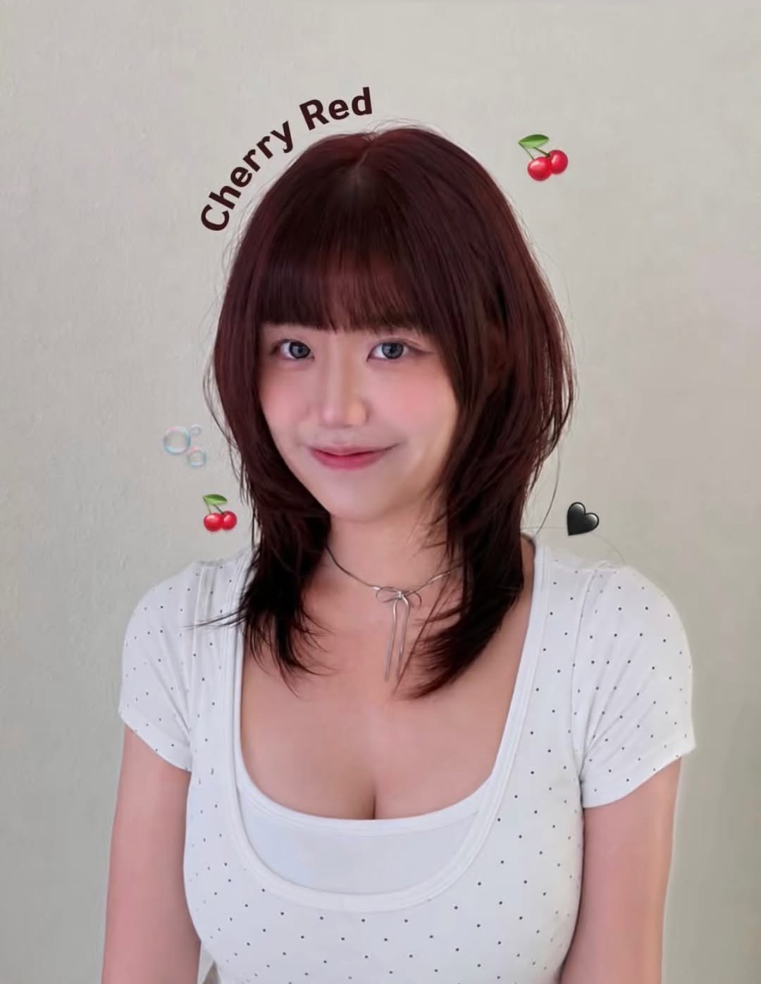 lkmforetgarden_jini 게시물 이미지: 여름에도 무겁지 않은 레드 컬러
  햇살 아래 더 예쁜 체리 레드 🍒🫧🖤

🍒...
