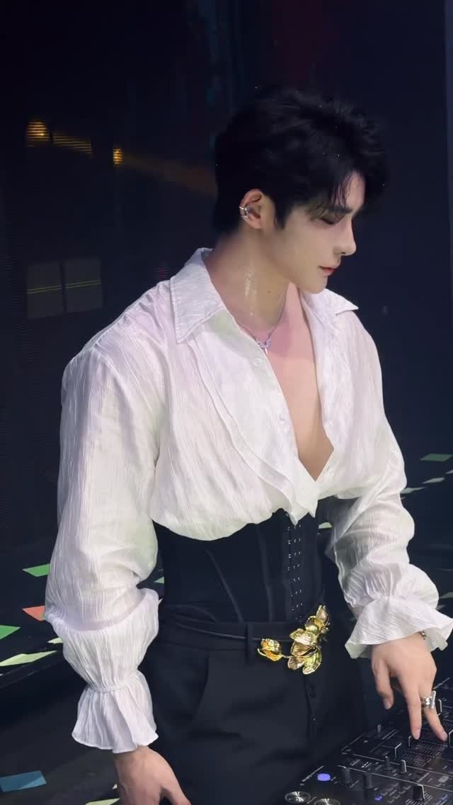llhh20241888 게시물 이미지: 