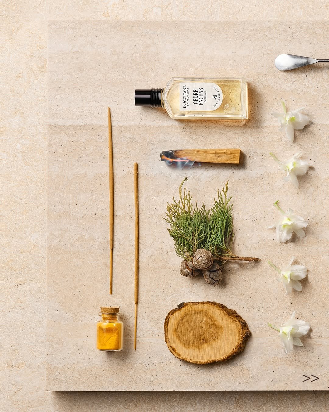 Photo by 록시땅 코리아 L'OCCITANE en Provence on October 14, 2025. May be an image of fragrance, perfume, hand cream and text.