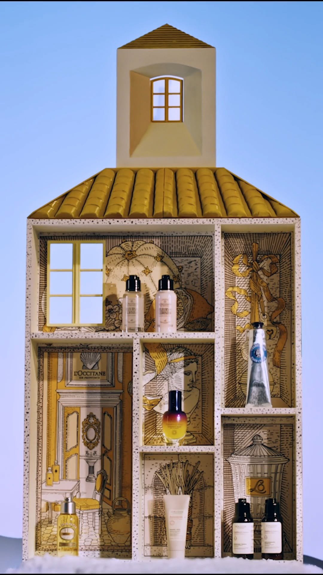 loccitanekorea 게시물 이미지: ⠀ 
깜짝 선물이 기다리는 세상을 살짝 공개합니다. 프로방스에서 전해온 즐거움과...