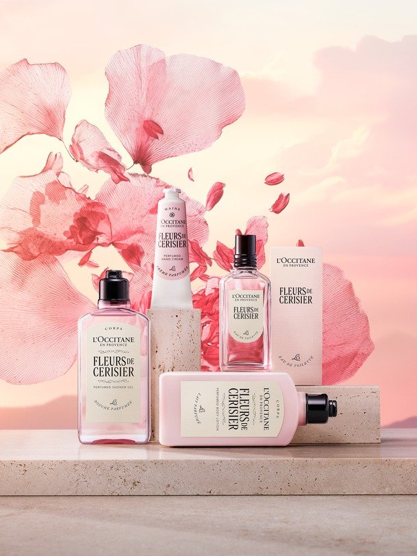 Photo by 록시땅 코리아 L'OCCITANE en Provence on October 09, 2025. May be an image of one or more people, makeup, hair product, fragrance, cosmetics, hand cream, perfume, bottle, lotion and text that says 'မ DCCITANI PROVENCE FLEURSE FLEURSE CERISIER puT ዳ L'OCCITANE ENPROVENCE LOCCITANE CORPA L'OCCITANE FLEURSDE CERISIER CERISIER FLEURSDE CERISIER ን PERFUMED: SROWENGE f BECHE 한 6 S LOTION CERISIER FLEURSDE N L'OCCITANI CORPS'.