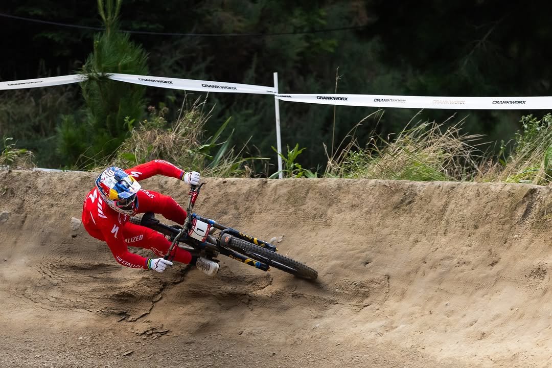 Photo by SUPERBRUNI - MTB on February 21, 2026. May be an image of dirt bike and text.