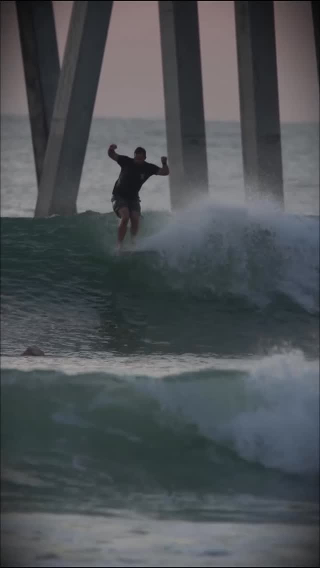 longboard.surfer 게시물 이미지: Longboarder: @jquinny. Films:...