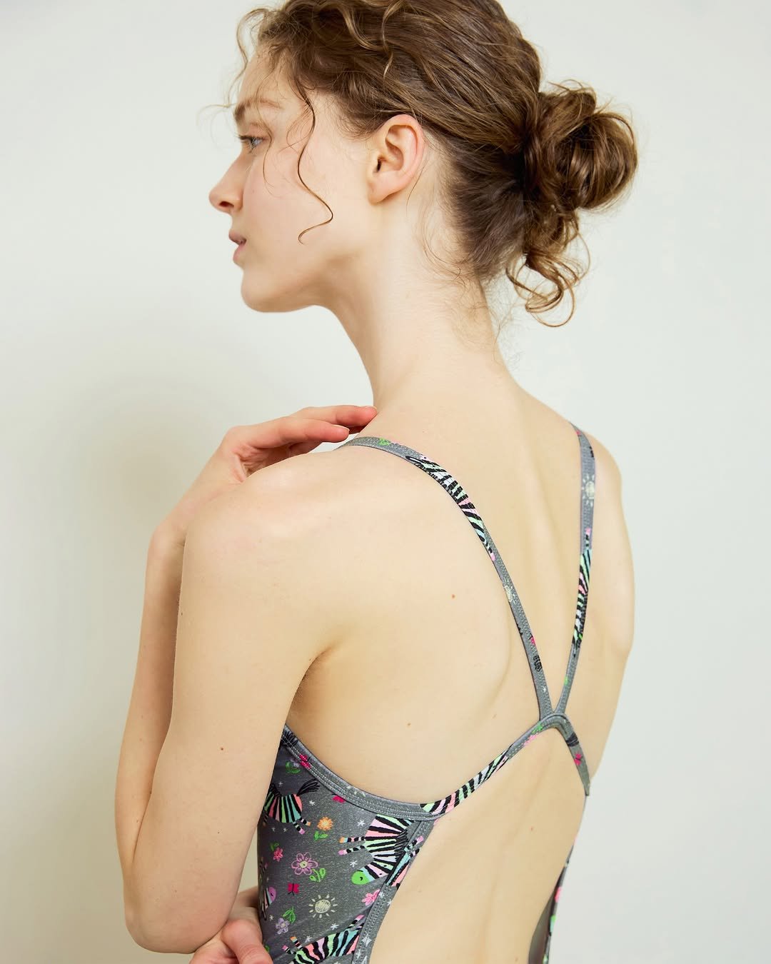 lostinseoul_kr 게시물 이미지: CRAYON ZEBRA Women Swimsuit

• Easy-Back...