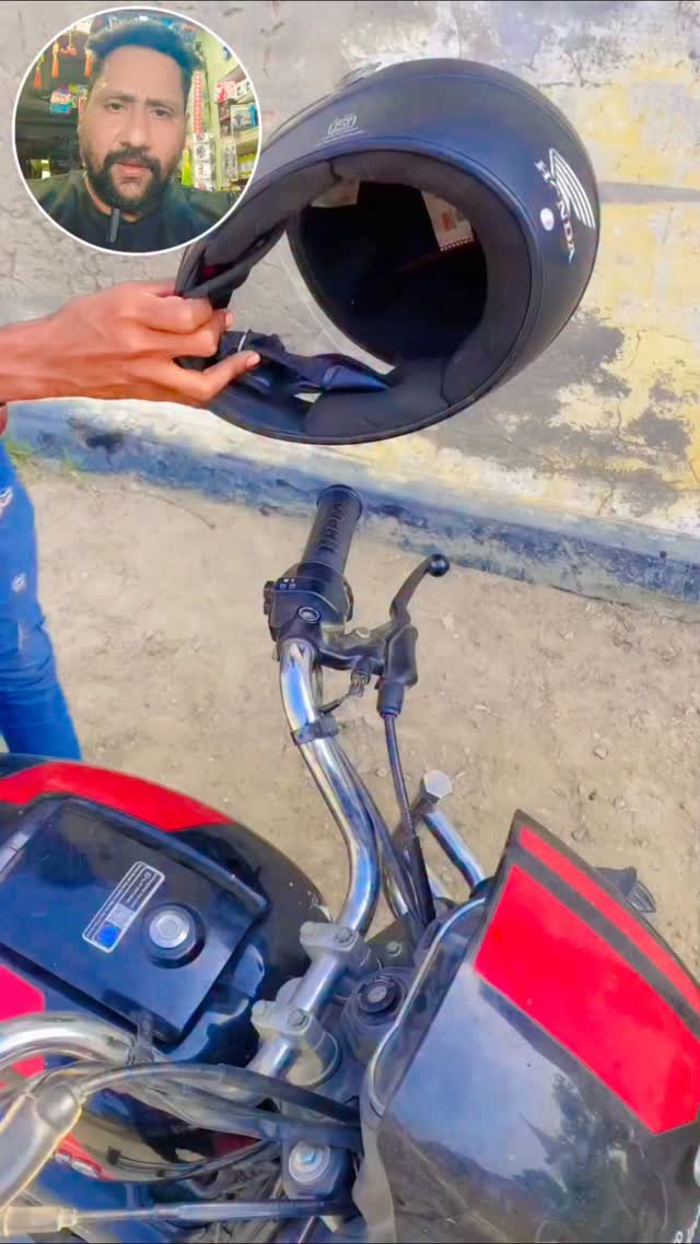 love2travells 게시물 이미지: Bike Helmet रखने का निंजा teqnik ....अब नहीं...