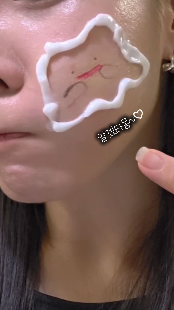 lovee_ha 게시물 이미지: #광고 지만 뭐 마데카크림은 할많하않 인정?
근데 이 귀요미 메타몽이랑 콜라보할...