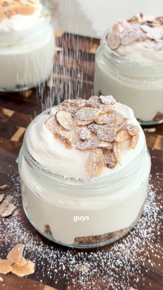 lovelydelites 게시물 이미지: PROTEIN ALMOND CROISSANT CHEESECAKE 🥐✨

Every...