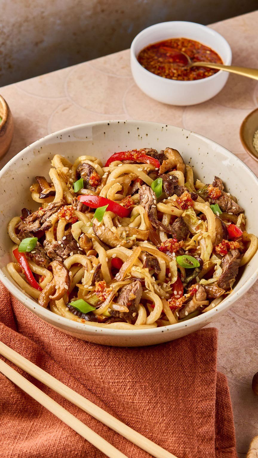 lovelydelites 게시물 이미지: ONE SKILLET + 15 MINUTES. Super saucy beef...