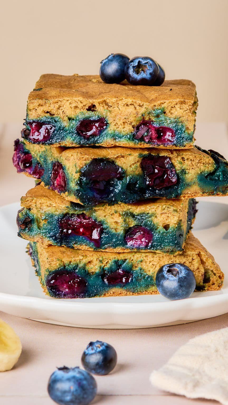 lovelydelites 게시물 이미지: BLUEBERRY OATMEAL BARS 🫐✨ this is that same...