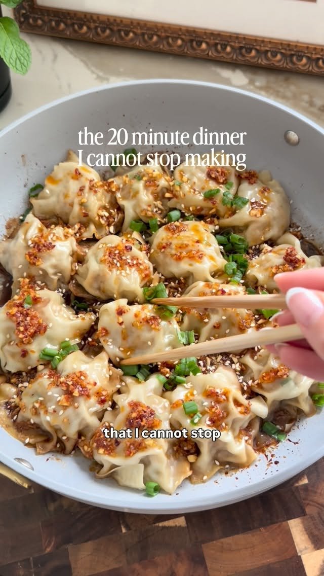 lovelydelites 게시물 이미지: The viral no fold dumplings are 1000% worth...