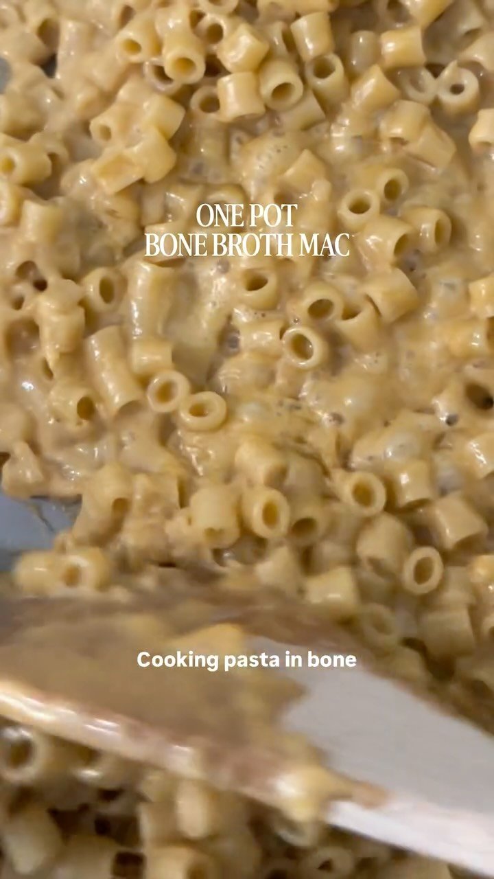 lovelydelites 게시물 이미지: i’ve been seeing bone broth pasta everywhere...