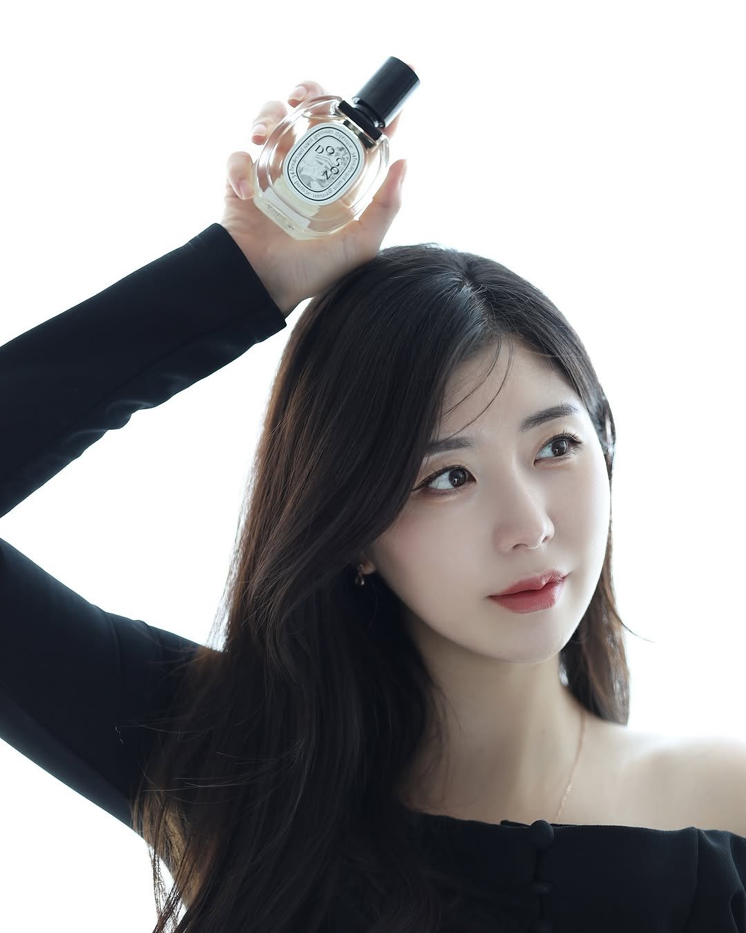 Photo shared by 김제니 on May 04, 2025 tagging @r.lux_official.