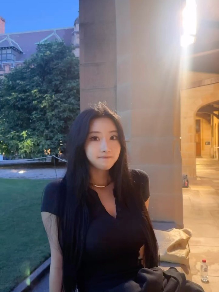 lovingvincent_0 게시물 이미지: 나도 모르겠어 얼마나 먹는지…