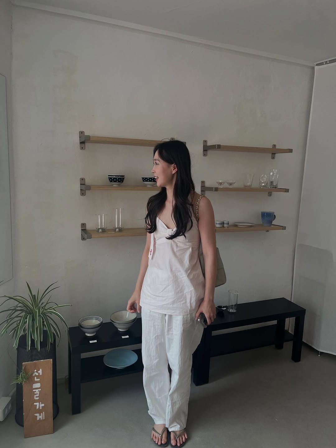 Photo shared by 이윤아 on July 24, 2025 tagging @lillycotts. May be an image of 1 person and text.