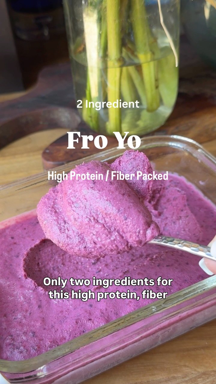 lowcarbnorma 게시물 이미지: This 2-ingredient frozen yogurt is proof that...