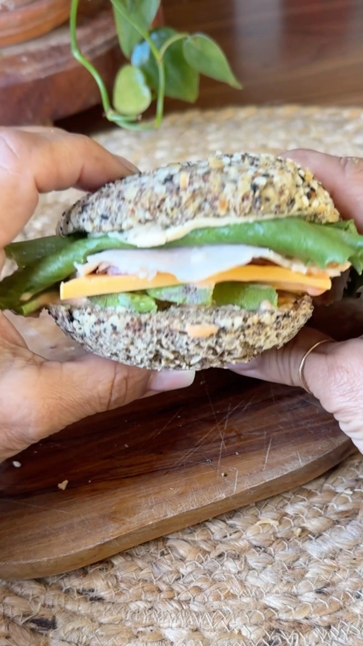lowcarbnorma 게시물 이미지: High Fiber, High Protein, 
No Gluten bread &...