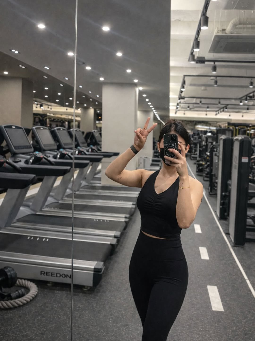 lua.fit_s7 게시물 이미지: -
오늘 하루도 알차게 굿
아주 베리 굳드

#일상 #운동하는이유 #다이어트는내일부터
