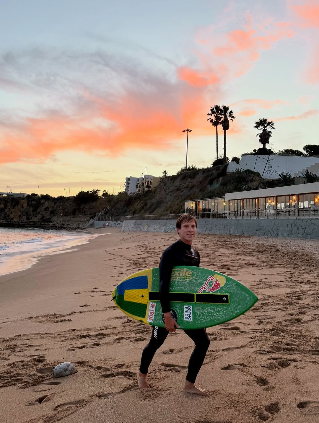 lucasfink 게시물 이미지: Ganda session 🇵🇹 Pôr do sol incrível, ondas...