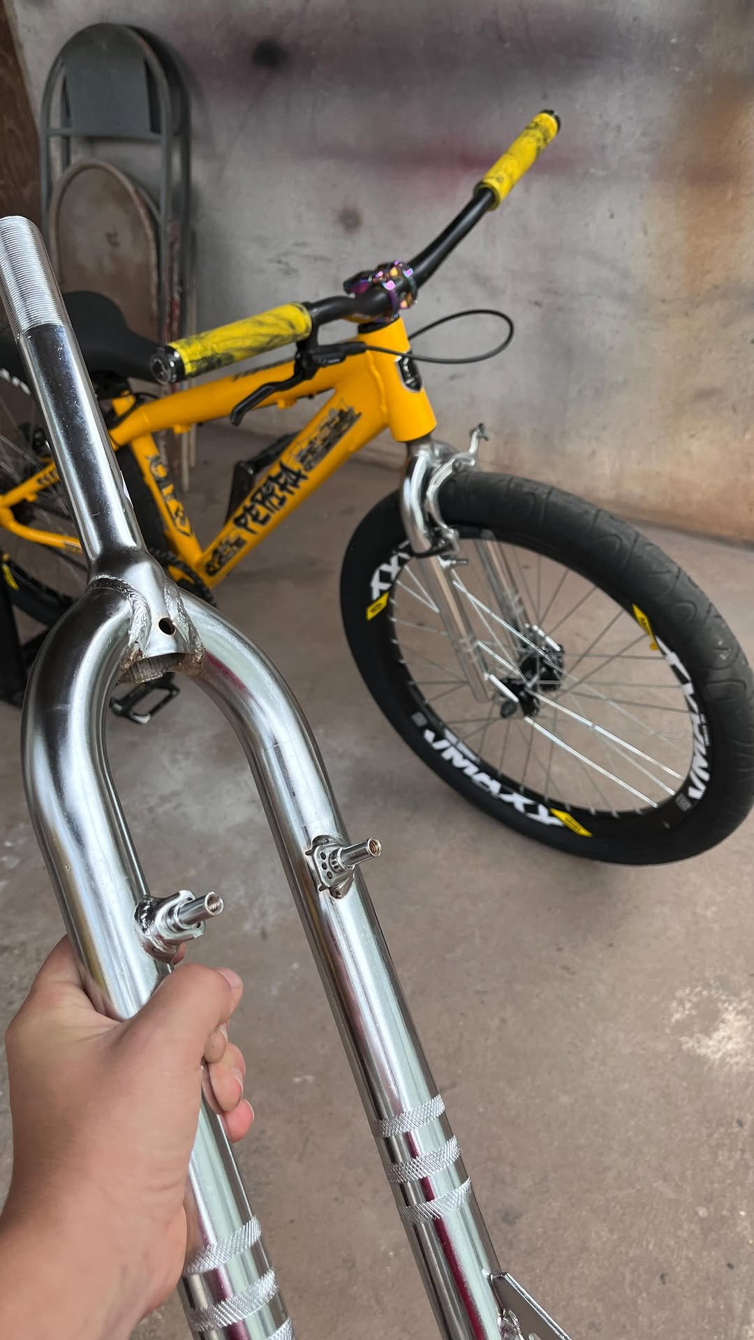 lucasparisato 게시물 이미지: PARTE 1 do garfo rígido ✅❤️🥵

#graudebike...